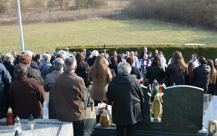 Sprovodni obredi za s. M. Milku Javornik